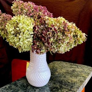 Anthropologie Ceramic vase with flowers